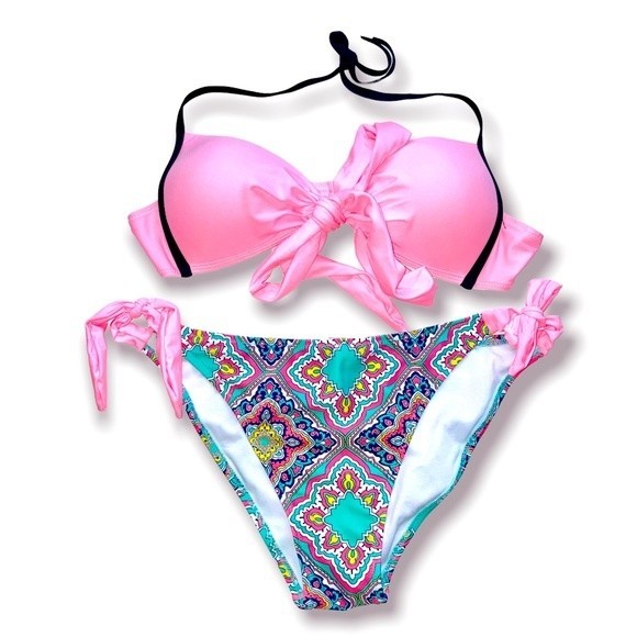 Pink and Aqua Medallion Two Piece Bikini Size XL Juniors - Picture 1 of 7
